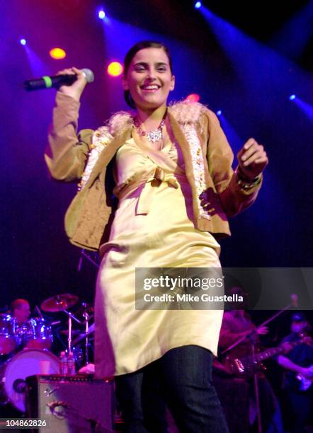 12 265 Nelly Furtado Photos High Res Pictures Getty Images 12-265-nelly-furtado-photos-high-res-pictures-getty-images