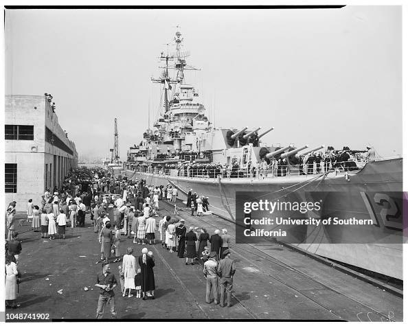 Uss Rochester Wreck Arrival of USS Rochester, cruiser, San Pedro, 7 May 1952. Lieutenant ...