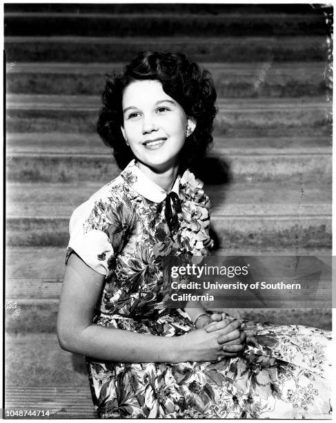 All states queen candidates, 12 May 1952. Evelyn Armstrong chino;Darlene Edwards Upland;Carrie Muratore, Ontario;Wanda Wright Ontario;Marion Evans...