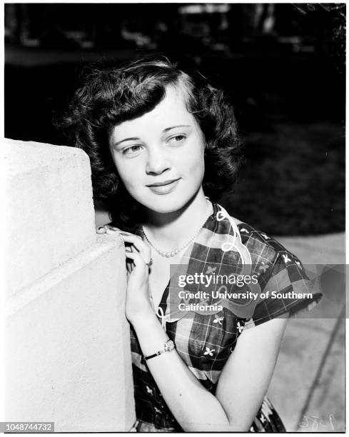 All states queen candidates, 12 May 1952. Evelyn Armstrong chino;Darlene Edwards Upland;Carrie Muratore, Ontario;Wanda Wright Ontario;Marion Evans...