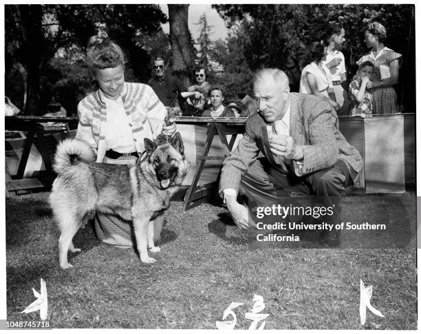 Pasadena Dog Show, 2 June 1952. Matthew Korshin, show judge;Candy Rieter -- 8 years, South Pasadena;Mrs Clarita Rieter;Binne Av Norefjell, Norwegian...