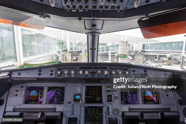 A321 Rct 1,890 Airbus A321 Jet Stock Photos, High-Res Pictures, and Images ...