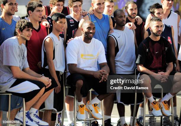 Ricky Rubio of Regal FC Barcelona Kobe Bryant of the Los Angeles Lakers and Juan Carlos Navarro of the Regal FC Barcelona pose with the 'House of...