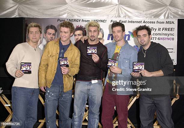 Nsync Football Nsync Fans Photos and Premium High Res Pictures - Getty Images