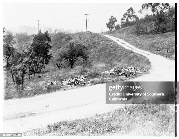 Chavez Ravine -- Dodgers, 23 September 1952. Palo Verde School abandoned;General views, North Boylston Street;27 acres owned by City Park and...