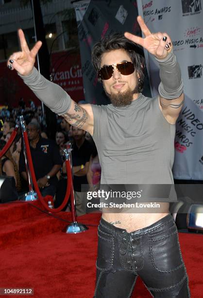 Dave Navarro during 2003 MTV Video Music Awards - Arrivals at Radio City Music Hall in New York City, New York, United States.