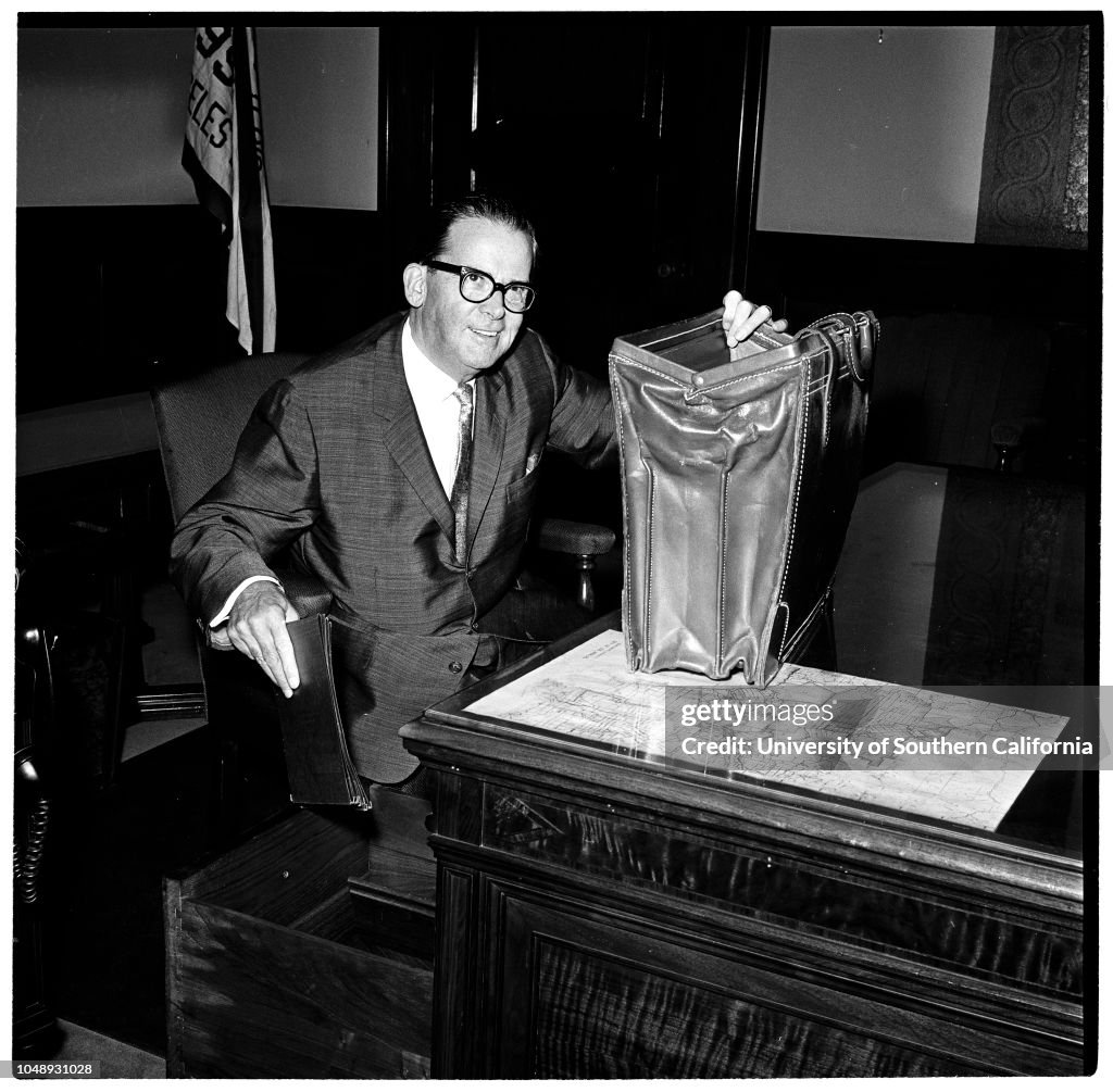 Mayor Norris Poulson , 23 June 1961.;Caption slip reads... News Photo