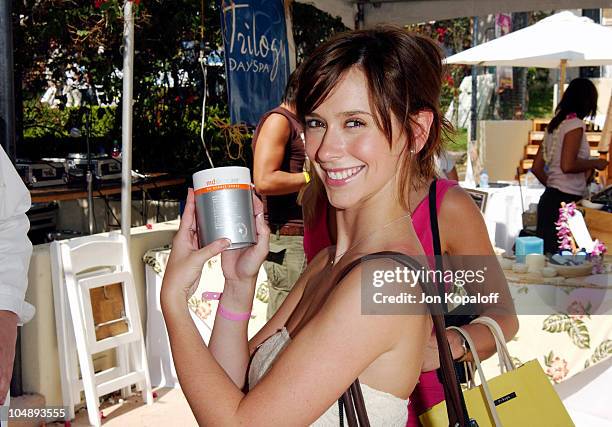 Jennifer Love Hewitt during The Silver Spoon Beauty Buffet Sponsored By Allure at Private Residence in Hollywood, California, United States.