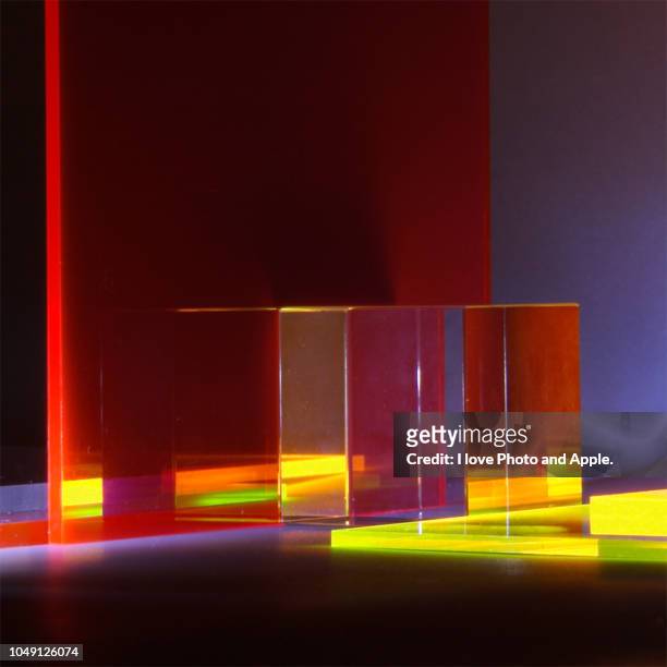 abstract image, red wall - perspex stockfoto's en -beelden