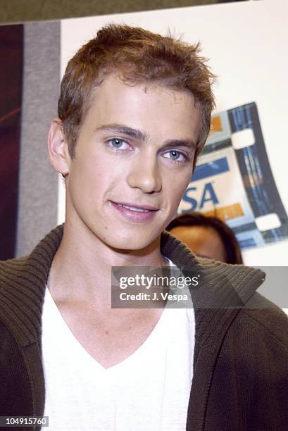Hayden Christensen during Toronto 2001 - Life of a House Press Conference at Press Conference in Toronto, Canada.