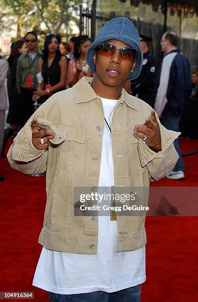 Lil' Zane during The 16th Annual Soul Train Music Awards - Arrivals at L.A. Sports Arena in Los Angeles, California, United States.