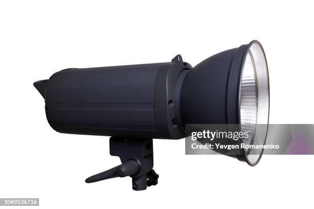 studio lighting isolated on white - faisceau de projecteur photos et images de collection