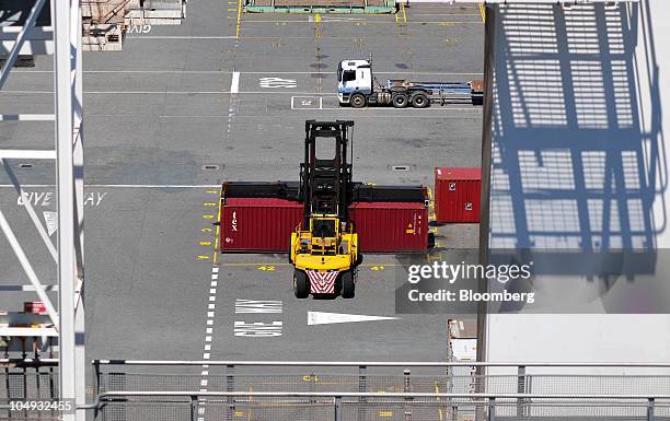 Dpw Container Perth Pictures and Photos - Getty Images