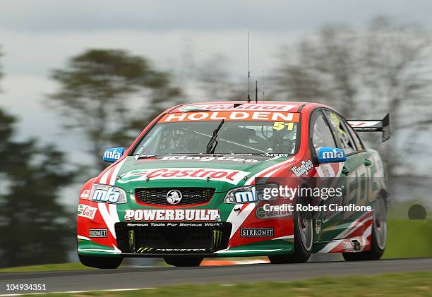 Castlegregory Racing Castrol Edge Racing Holden Photos and Premium High Res Pictures - Getty ...