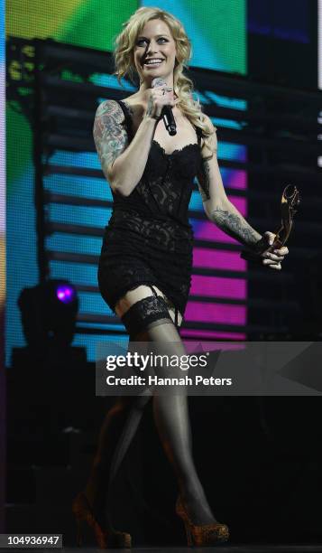 Gin Wigmore celebrates winning Breakthrough Artist of the Year during the 2010 Vodafone Music Awards at Vector Arena on October 7, 2010 in Auckland,...