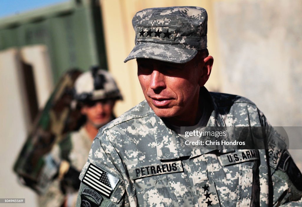 General Petraeus Visits Field Base in Kandahar Province