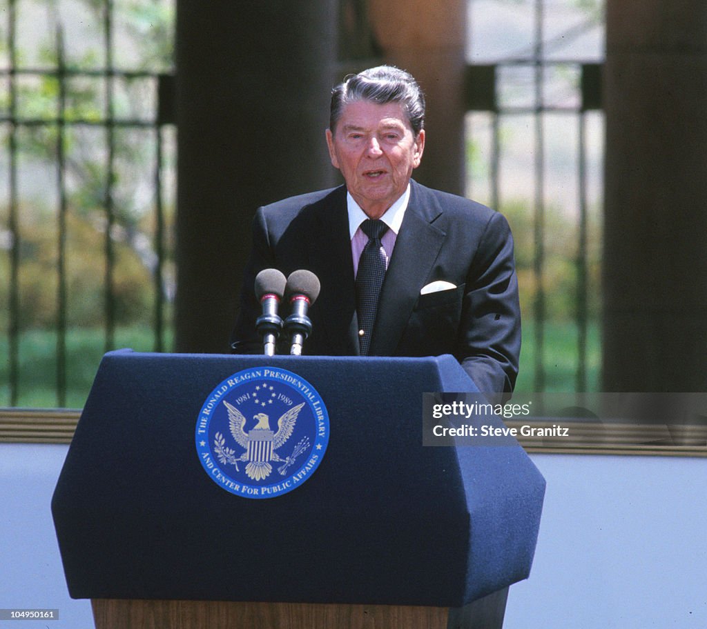 Donald Reegan Ronald Reagan during Ronald Reagan File at Beverly Hilton Hotel in ...