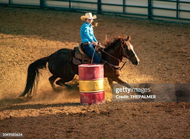 Barrell Racer Rodeo Girls Rodeo Girl Photos and Premium High Res Pictures - Getty Images