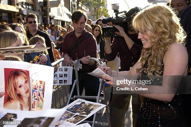 Hilary Duff during The Lizzie McGuire Movie - Premiere at The El Capitan Theater in Hollywood, California, United States.