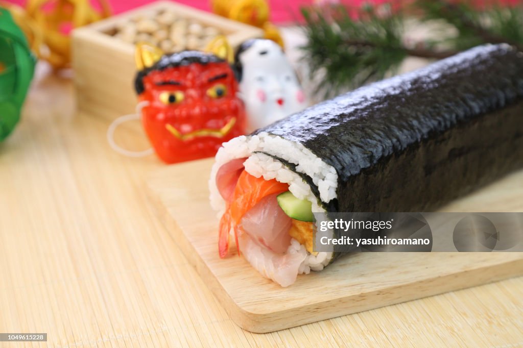 Sushi roll of the blessing direction