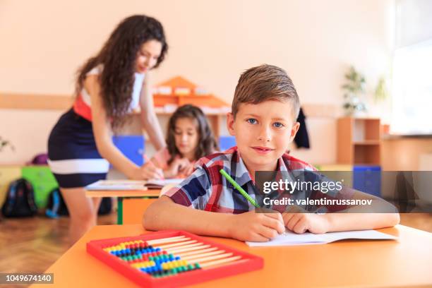 Math Issues Kid Child Struggling With Math Photos and Premium High Res Pictures - Getty ...