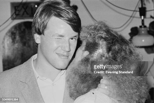 English actor Ray Winstone with his wife Elaine McCausland, UK, 25th September 1979.