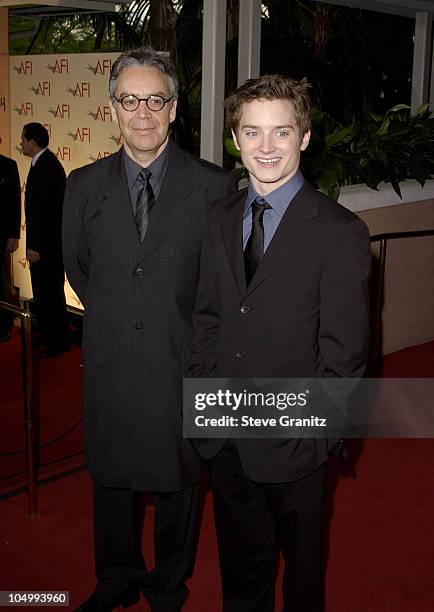 Elijah Wood arriving at the AFI Awards 2001 at the Beverly Hills Hotel in Beverly Hills, California.