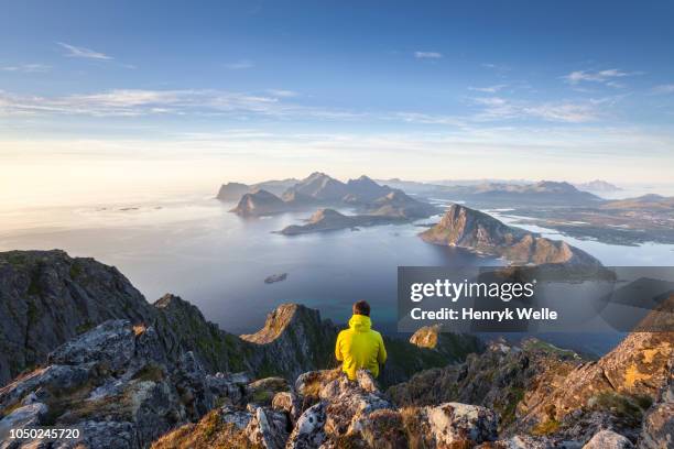 norway - lofoten fotografías e imágenes de stock