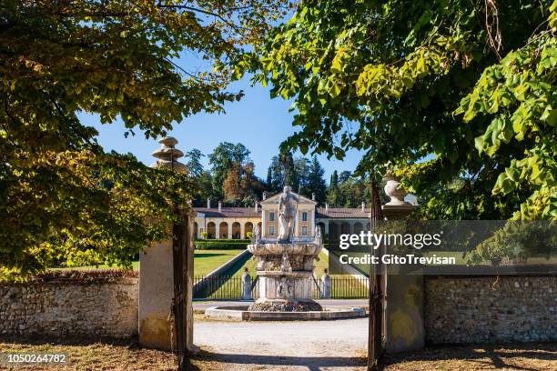 maser (tv) - villa barbaro (a.palladio) - ville venete - palladinischer stil stock-fotos und bilder