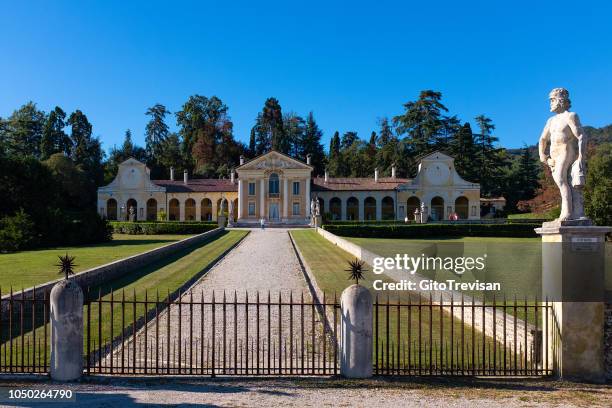 maser (tv) - villa barbaro (a.palladio) - venetian villas - relativo a andrea palladio imagens e fotografias de stock