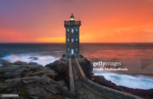 sunset in le conquet - brest brittany stockfoto's en -beelden