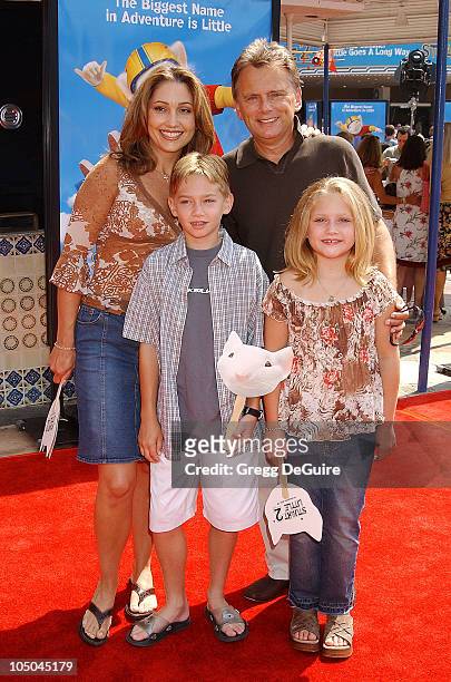 Pat Sajak, wife Lesly & kids Pat & Maggie during "Stuart Little 2" Premiere at Mann Village Theatre in Westwood, California, United States.