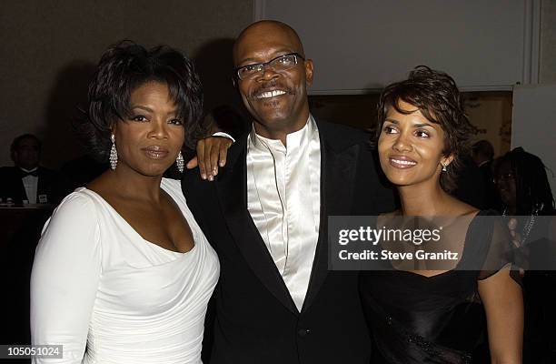 Oprah Winfrey, Samuel L. Jackson and Halle Berry during The 15th Carousel Of Hope Ball - VIP Reception at Beverly Hilton Hotel in Beverly Hills,...