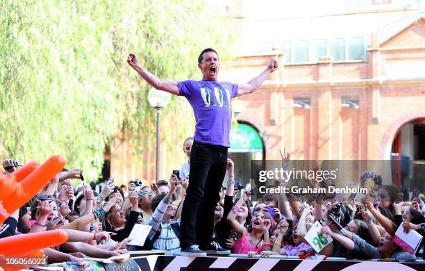 Rove McManus arrives for the Australian Nickelodeon Kids' Choice Awards 2010 at the Sydney Entertainment Centre on October 8, 2010 in Sydney,...