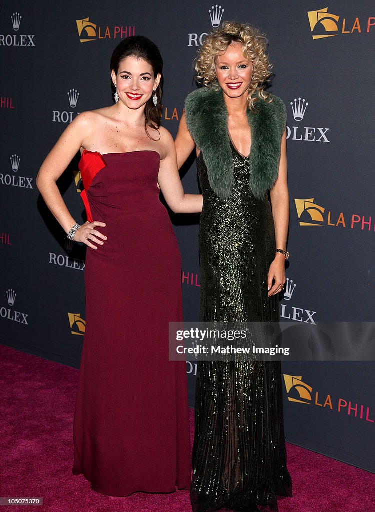 Eloísa Maturén and Julia Trappe arrive at the Los Angeles... News Photo Getty Images