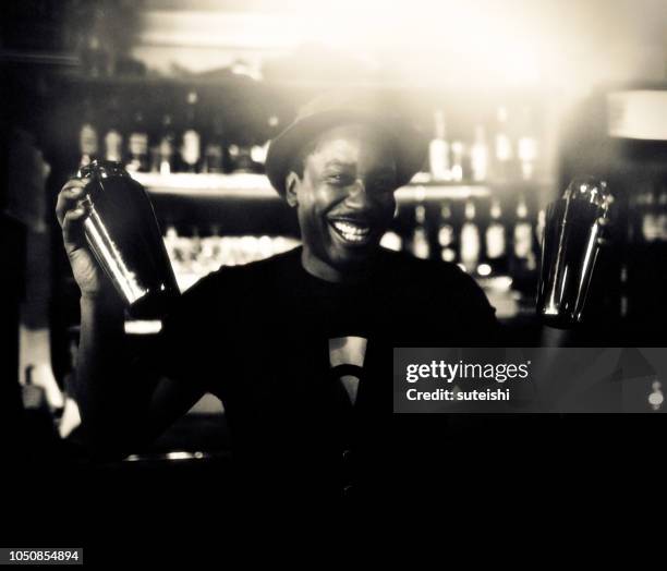 the bartender - berlin bar stock pictures, royalty-free photos & images
