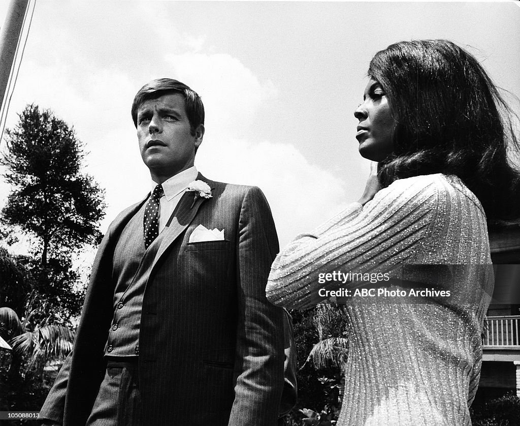 THIEF "Get Me To The Revolution On Time" Airdate October 22,... News Photo Getty Images