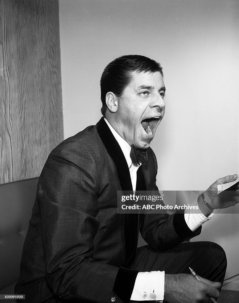 JERRY LEWIS