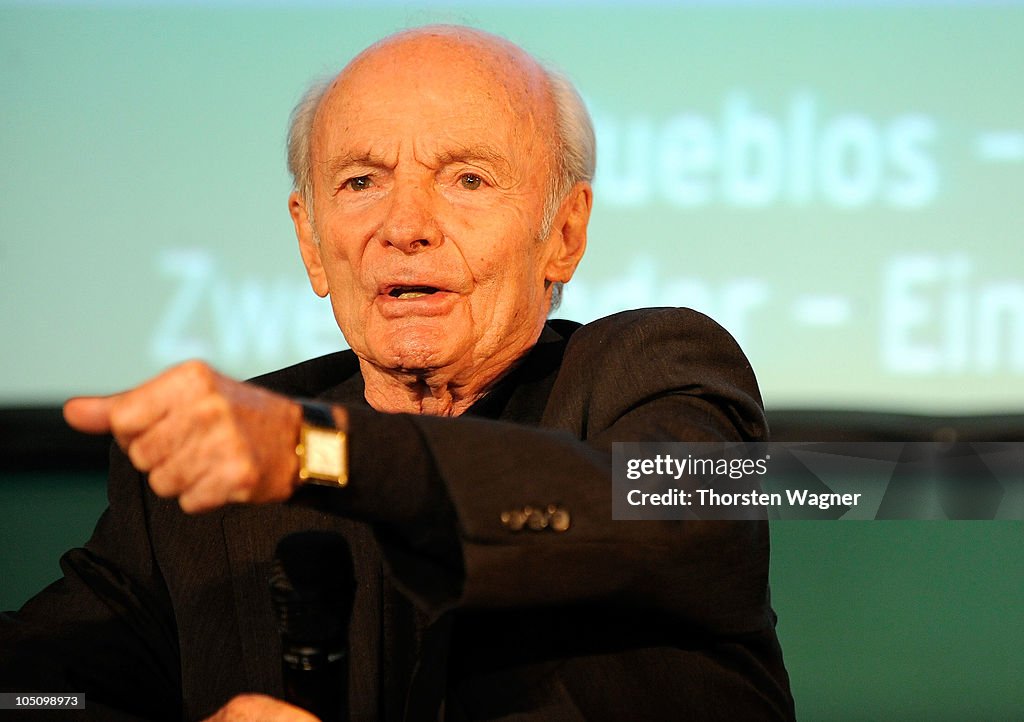 DFB Writers League At Frankfurt Book Fair 2010