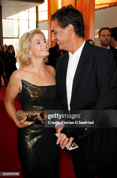 Actress Anette Frier and husband Johannes Wuensche attend the German TV Award 2010 at Coloneum on October 9, 2010 in Cologne, Germany.