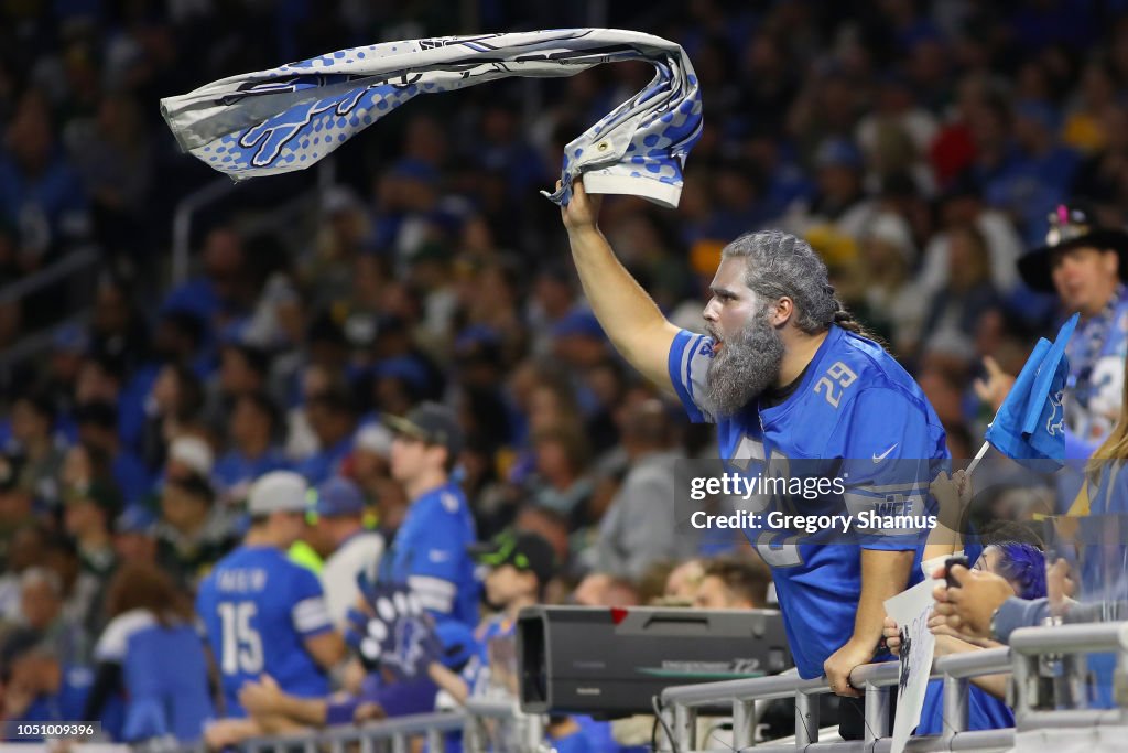 Green Bay Packers v Detroit Lions