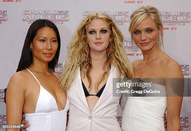 Lucy Liu, Drew Barrymore & Cameron Diaz during "Charlie's Angels 2 - Full Throttle" Premiere at Mann's Chinese Theater in Hollywood, California,...