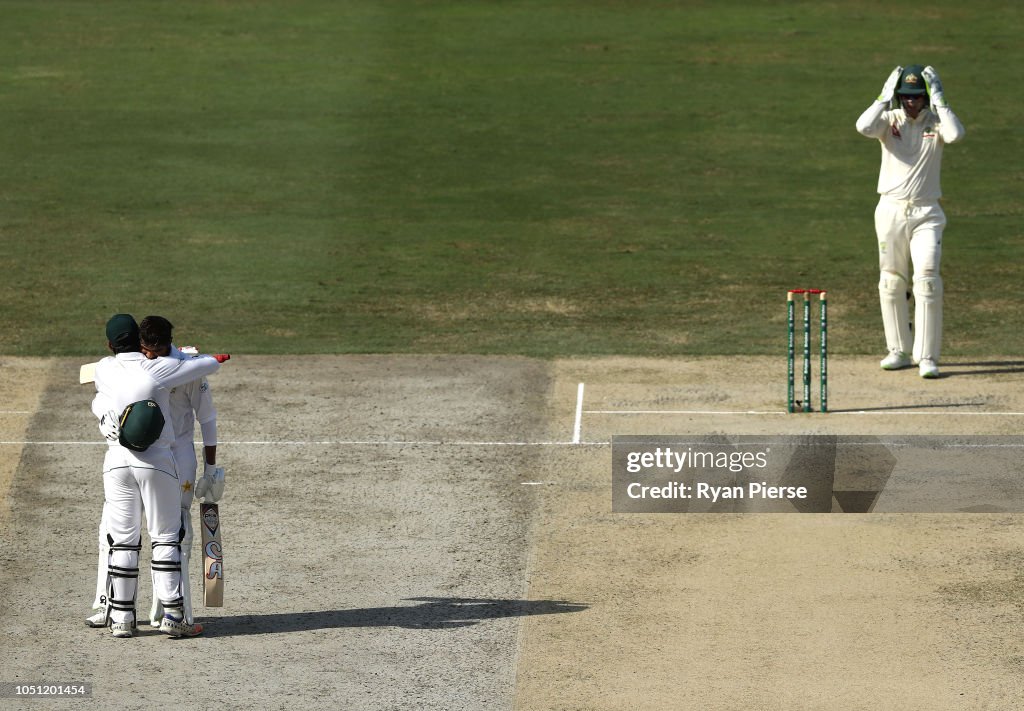 Pakistan v Australia: 1st Test - Day Two