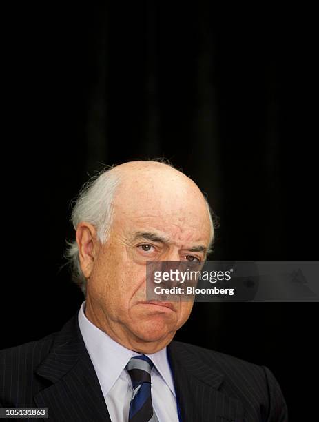 Francisco Gonzalez, chairman and chief executive officer of Banco Bilbao Vizcaya Argentaria SA , listens at a news conference during the Institute of...