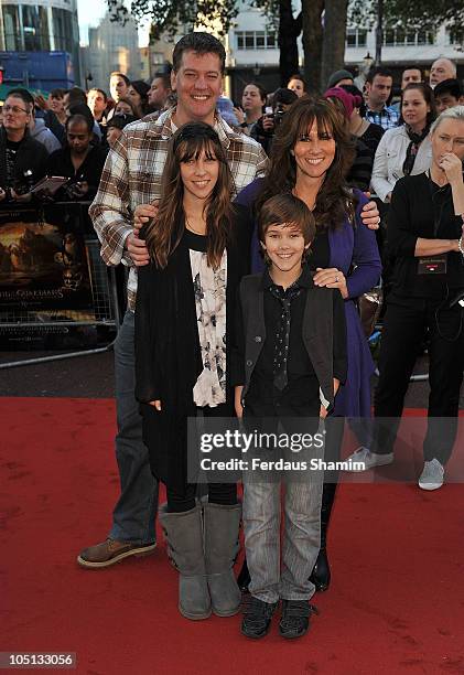 Linda Lusardi , Sam Kane and family attend the UK premiere of 'Legend Of The Guardians' at Odeon West End on October 10, 2010 in London, England.