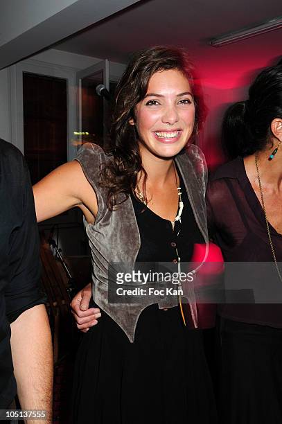 Singer Tamara Kaboutchek attends the Featherstone &Co 'GreenTs' Exhibition at the Magda Danysz Gallery on September 22, 2010 in Paris, France.