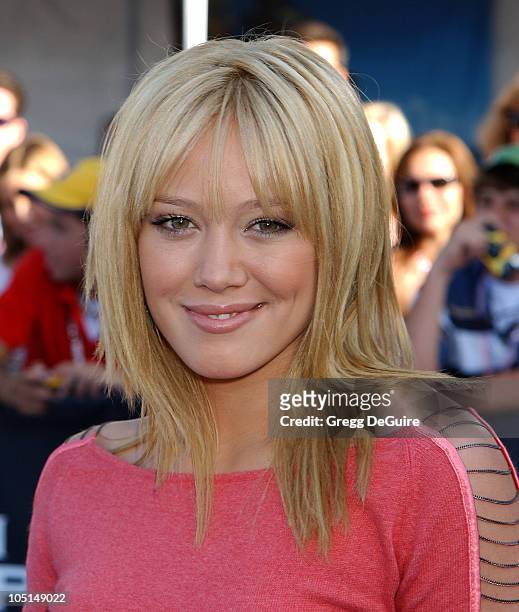 Hilary Duff during 2003 Teen Choice Awards - Arrivals at Universal Amphitheatre in Universal City, California, United States.