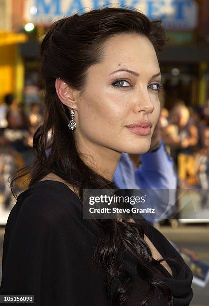 Angelina Jolie during World Premiere of "Lara Croft - Tomb Raider: The Cradle Of Life" at Mann's Chinese Theatre in Hollywood, California, United...