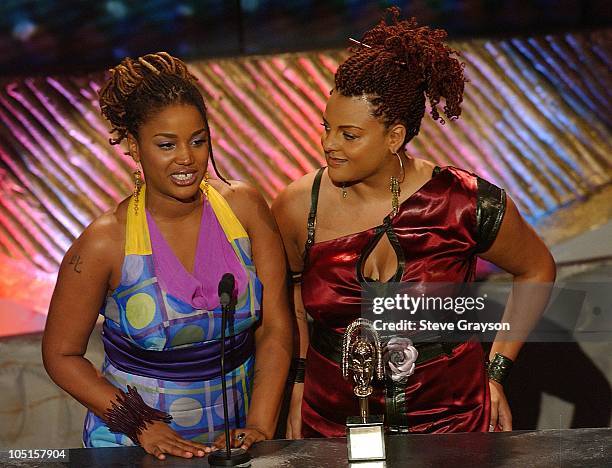 Floerty Singer 178 Floetry 2003 Photos & High Res Pictures - Getty Images