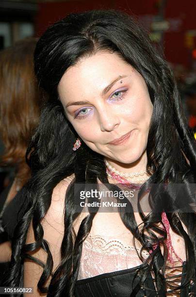 665 Amy Lee 2003 Photos and Premium High Res Pictures - Getty Images